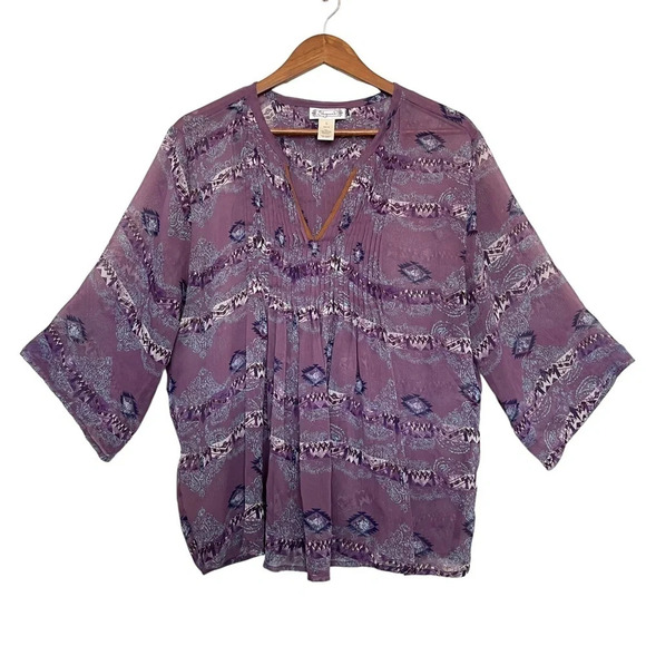 Shyanne Semi Sheer Top Size Large - Picture 1 of 6